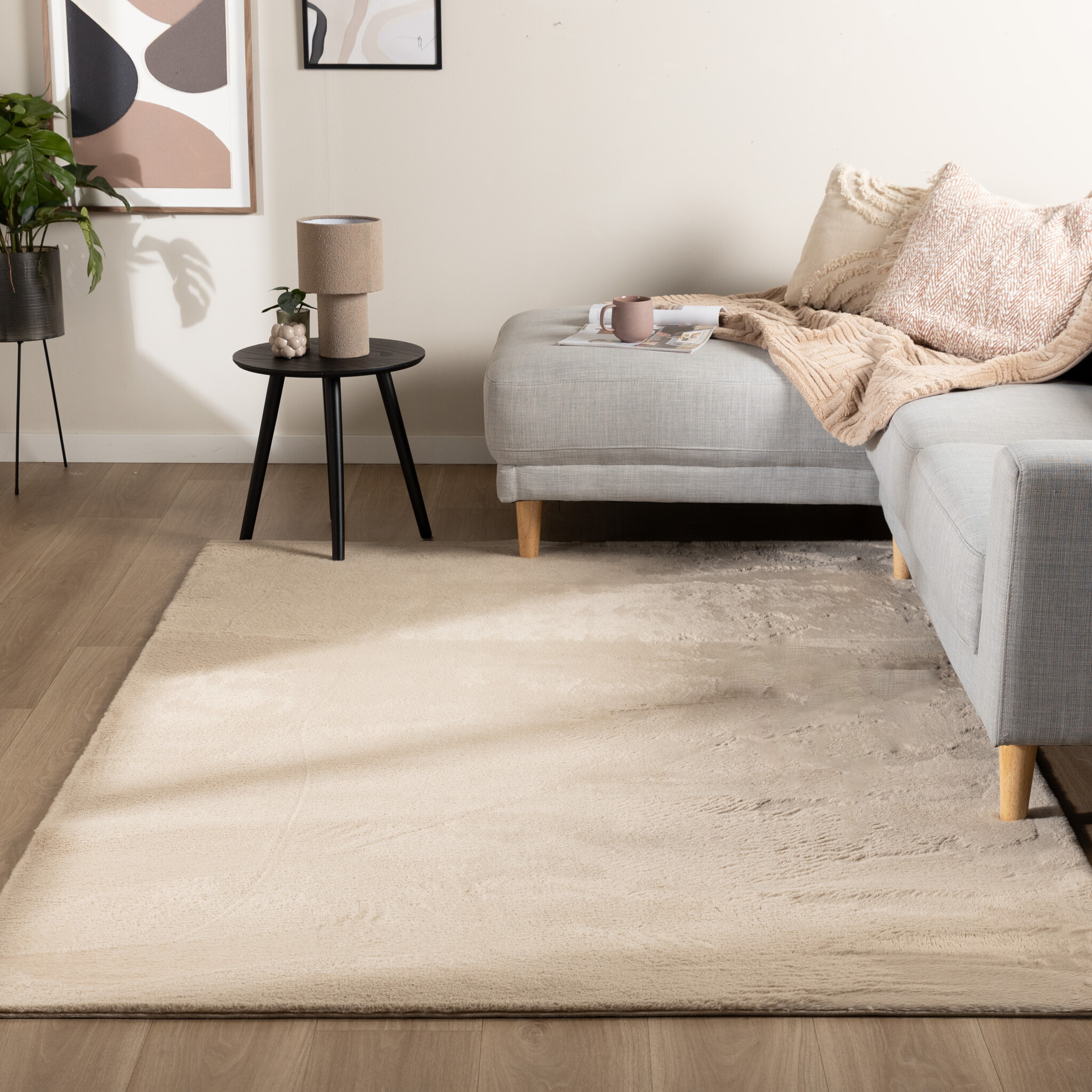 Flauschiger Teppich - Cozy Beige 80x140cm - NATURL.