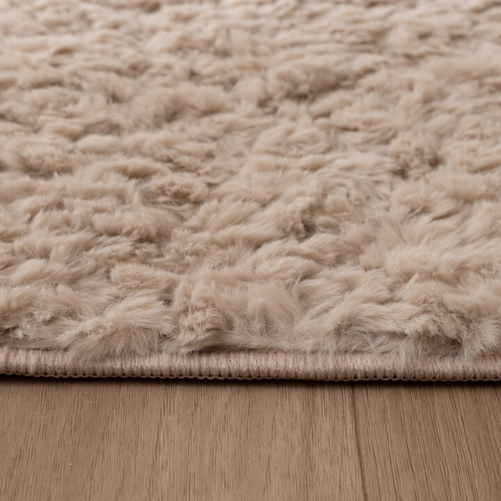 Flauschiger Teppich - Bobby Creme