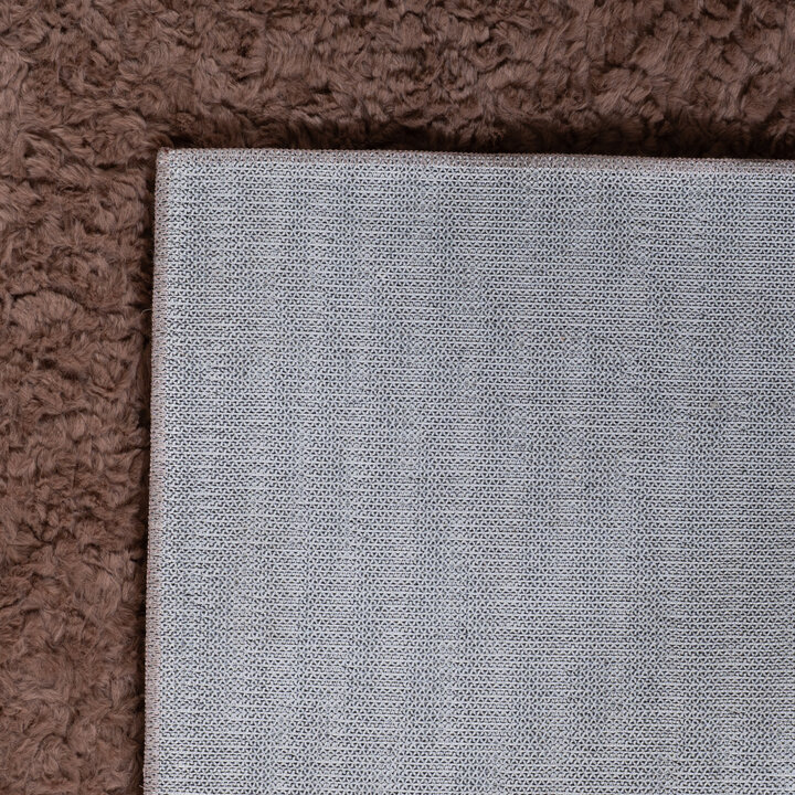 Flauschiger Teppich - Bobby Braun