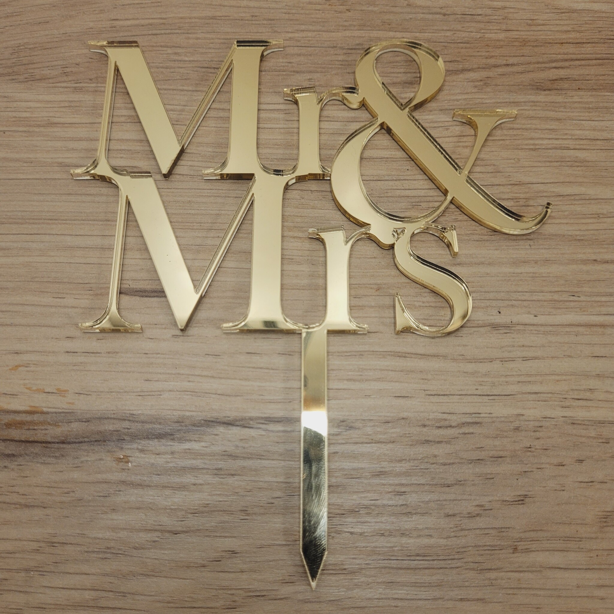 Caketopper Mr & Mrs strak