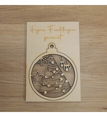 Houten kerstkaart kerstbal