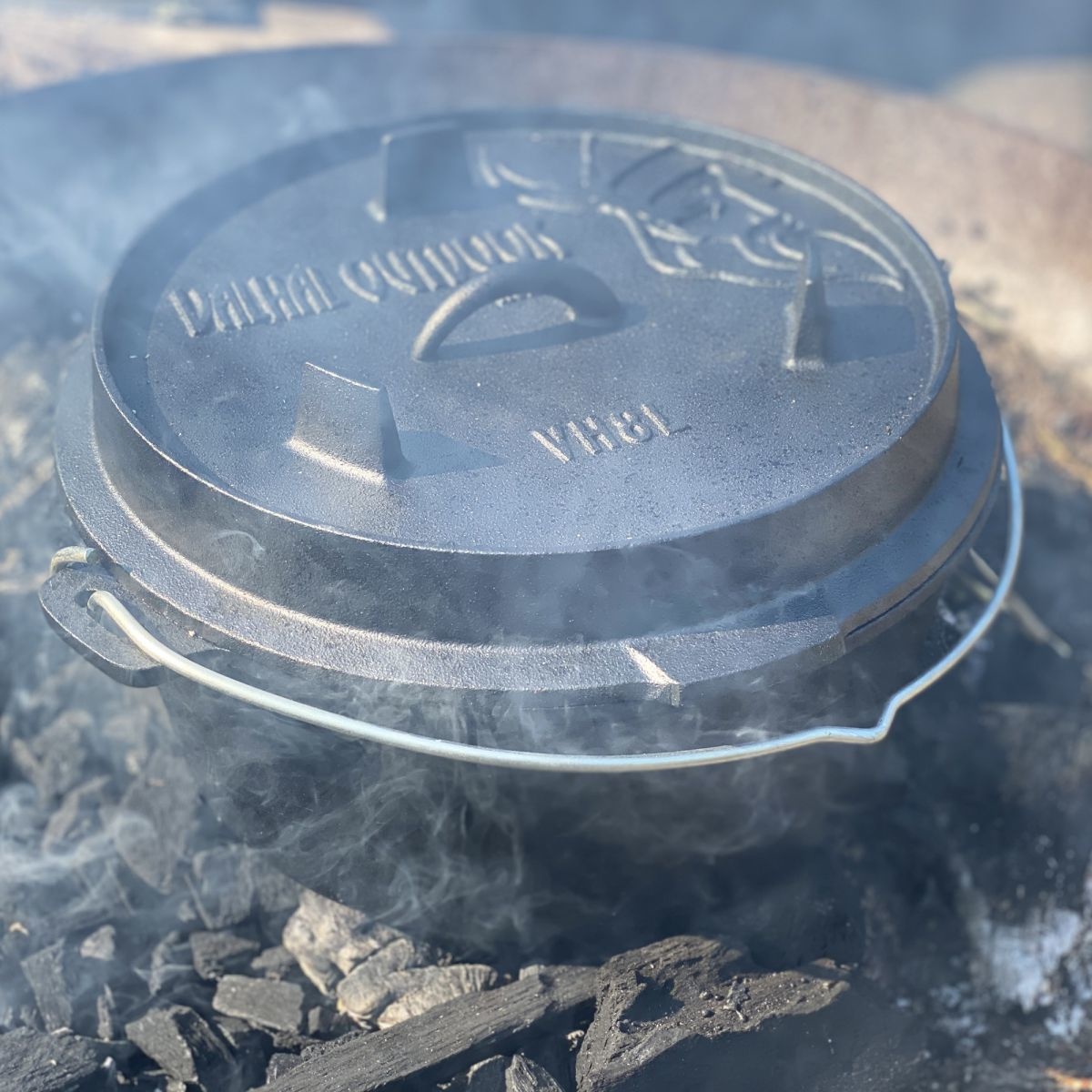 Valhal Dutch Oven 8 Liter met pootjes