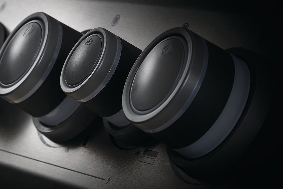 Napoleon Rogue SE 425 RSIB Gasbarbecue Zwart incl. draaispit (Showmodel)