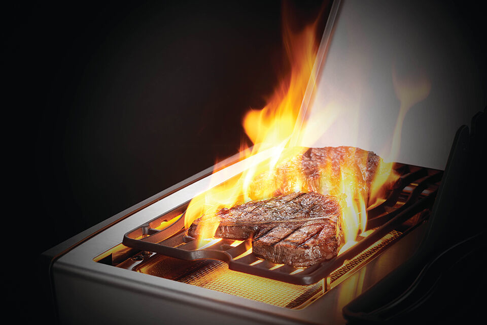 Napoleon Rogue SE 425 RSIB Gasbarbecue Zwart incl. draaispit (Showmodel)