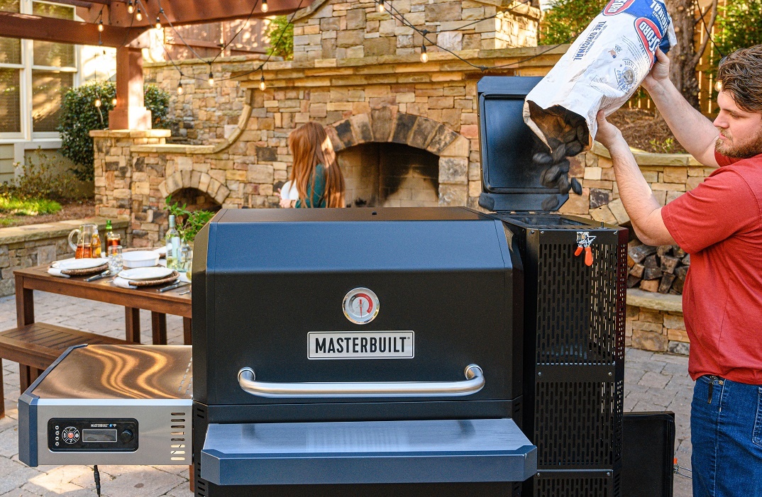 Masterbuilt Gravity Series 1050 Digitale Smoker en houtskoolgrill