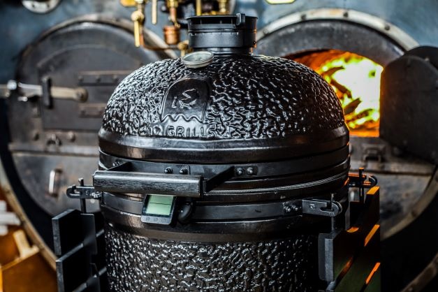 iQ Grills kamado Classic 21 inch Compleet Pirate Black
