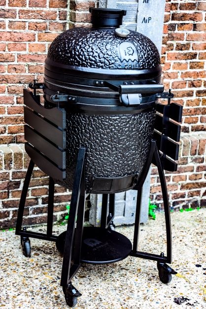 iQ Grills kamado Classic 21 inch Compleet Pirate Black