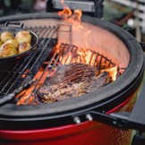Kamado Joe Classic II met onderstel en zijtafels