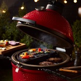 Kamado Joe Classic II met onderstel en zijtafels