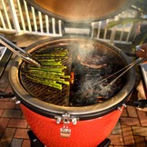 Kamado Joe Classic III met onderstel en zijtafels