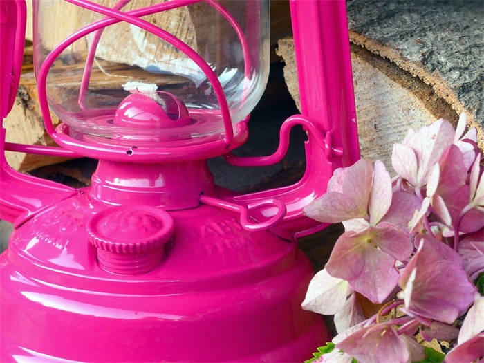 Feuerhand Stormlamp 276 Magenta