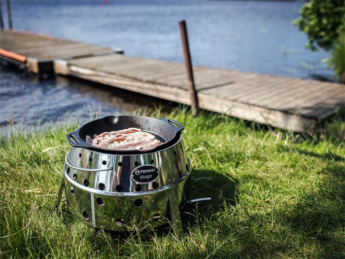 Petromax Atago Houtskool Barbecue en Vuurschaal