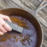 Lodge roestgum voor Gietijzeren pannen en Dutch Ovens
