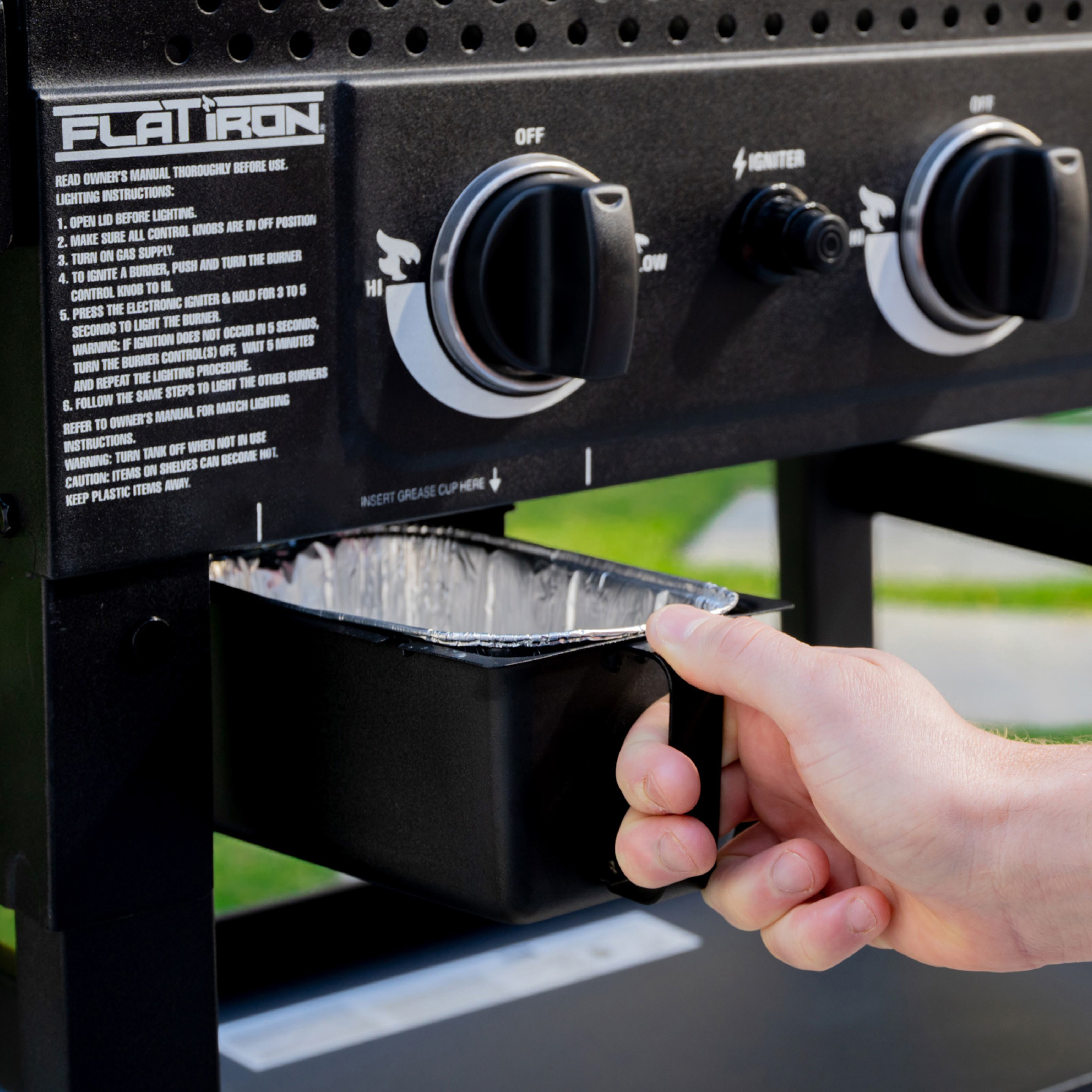 Char-Griller Flat Iron 3B 3-pits Plancha gasbarbecue (Showmodel)