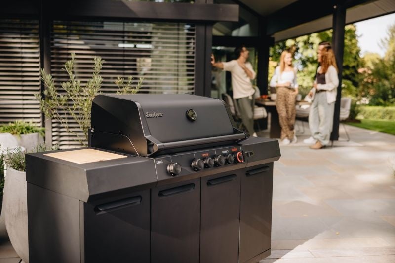 Enders Uniq 4 IK Kitchen Cruster Shadow Gasbarbecue