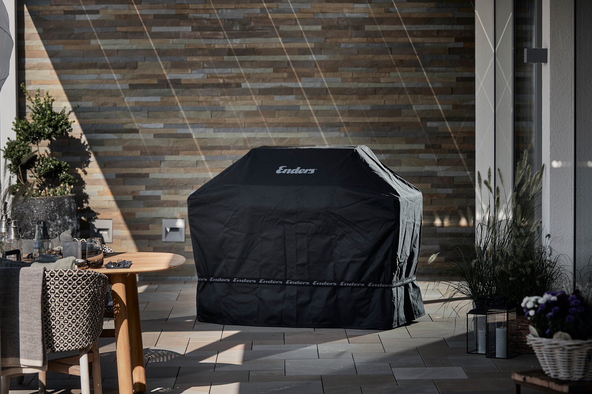 Enders Monroe PRO 3 SIK Turbo Gas Barbecue Mat Zwart