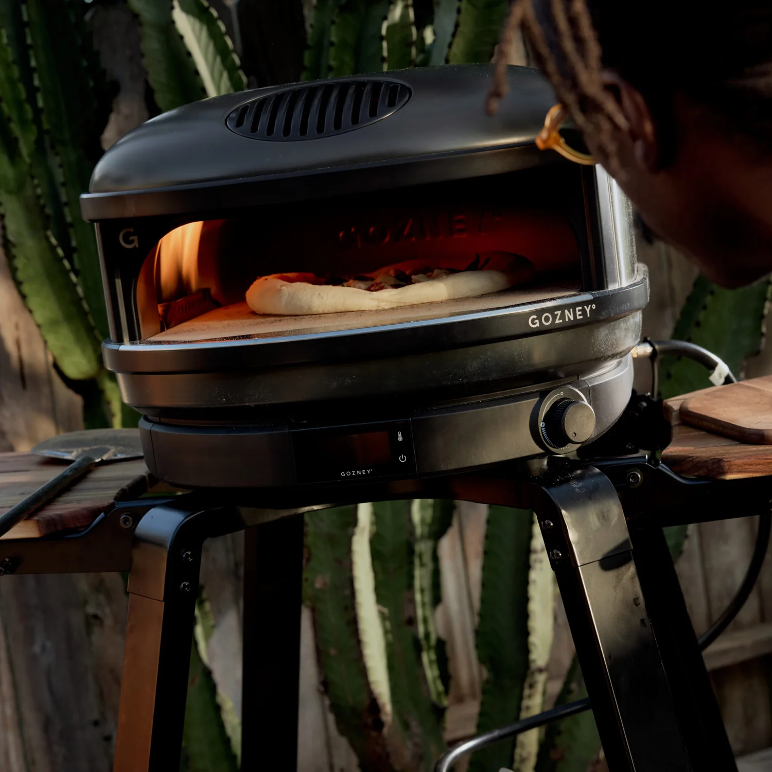 Gozney Arc Pizza Oven Off Black