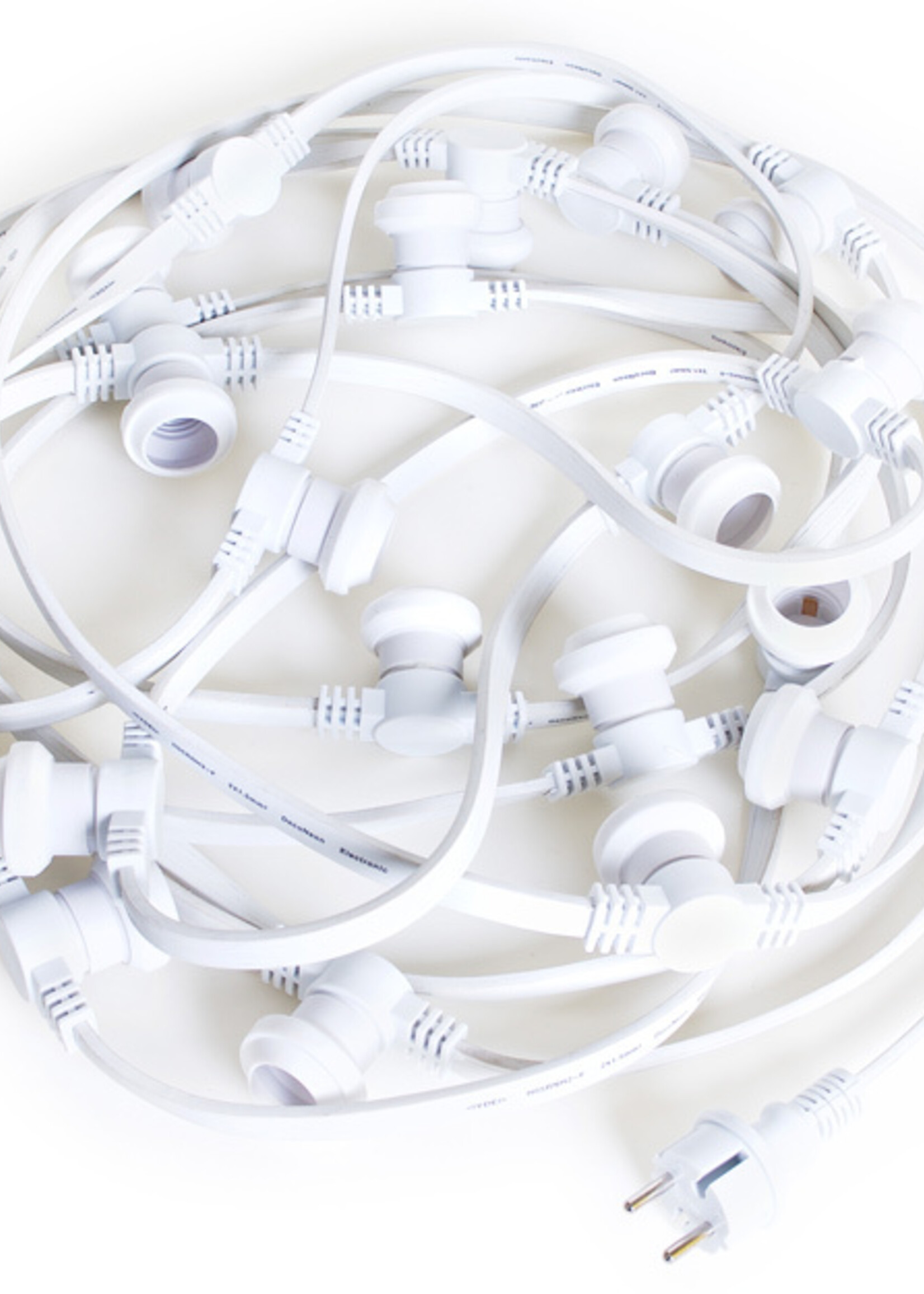 Witte prikkabel 15meter compleet met 15 fittingen