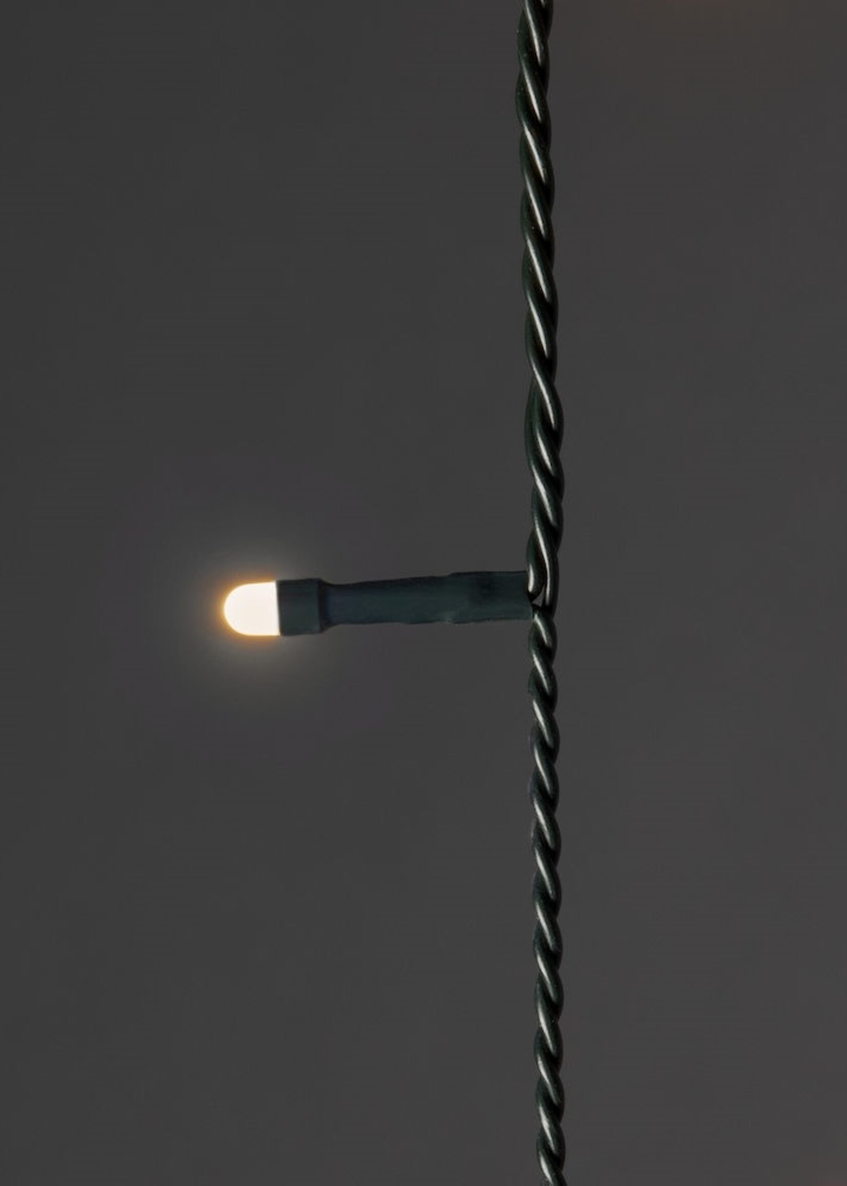 Konstsmide App gestuurde LED Lichtmantel voor kerstboom, 240cm 5 strengen van 40 extra warmwitte LED, met multifunctie