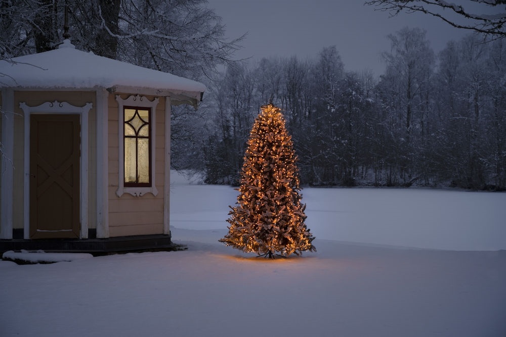 Konstsmide Konstsmide kerstverlichting - LED boommantel voor buiten met 660 frosted LEDs - zeer warm wit 7,40 meter