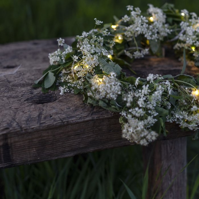 Konstsmide Konstsmide kerstverlichting - LED lichtsnoer met 100 kleine zeer warm witte lampjes voor buiten en binnen