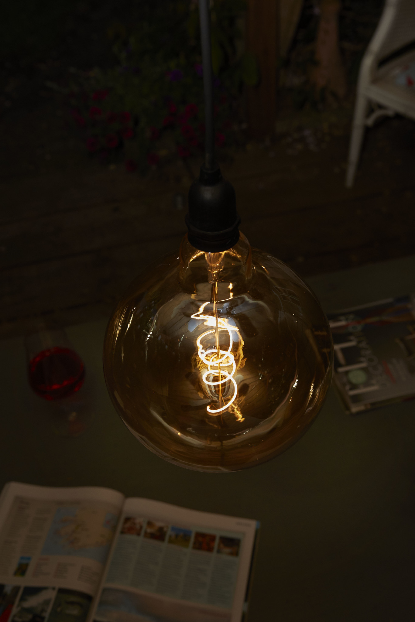 Luxform Luxform Hanglamp Sphere op batterij