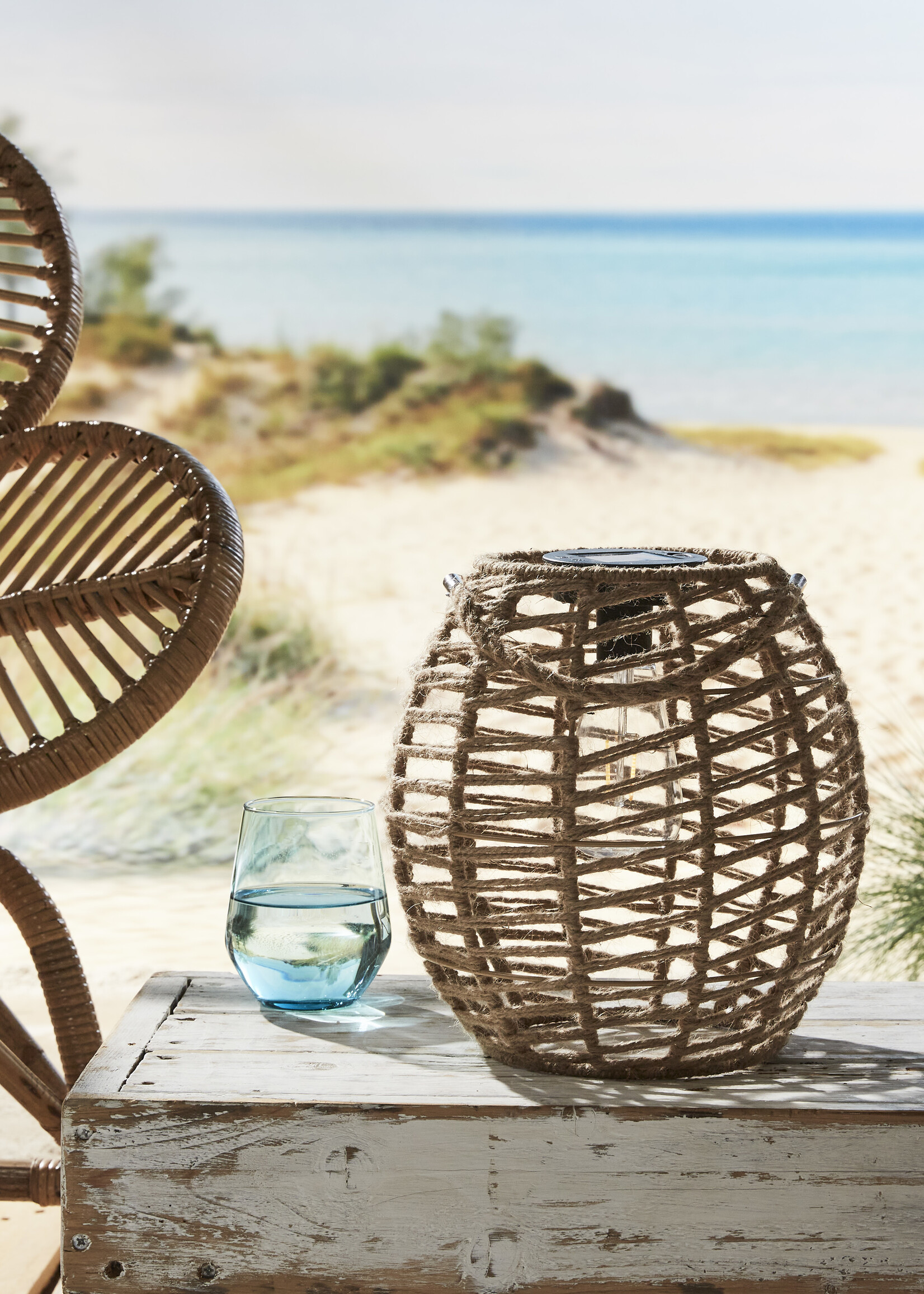 Luxform Solar Tortoli lamp