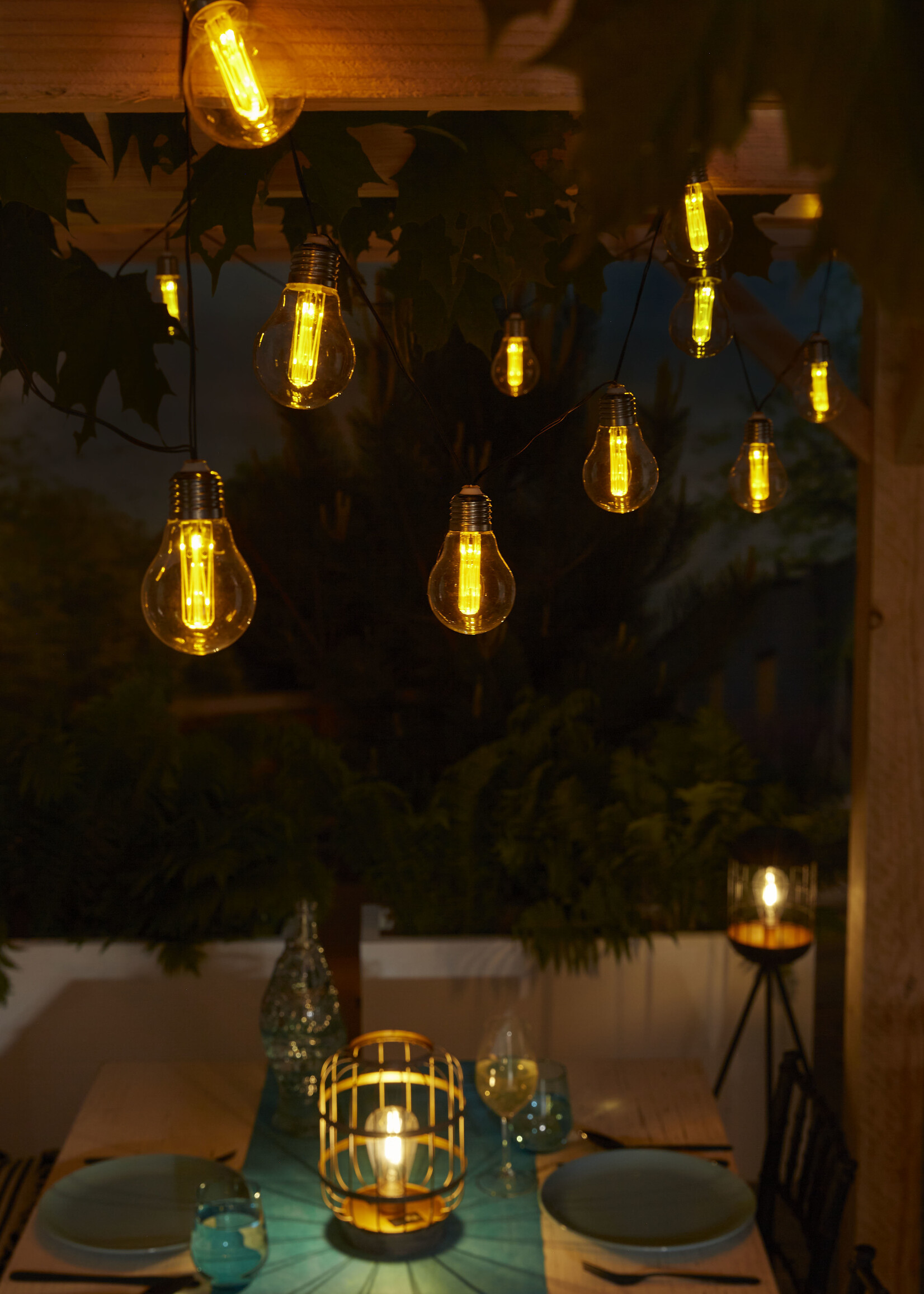 Luxform Solar Stringlight Model Corfu