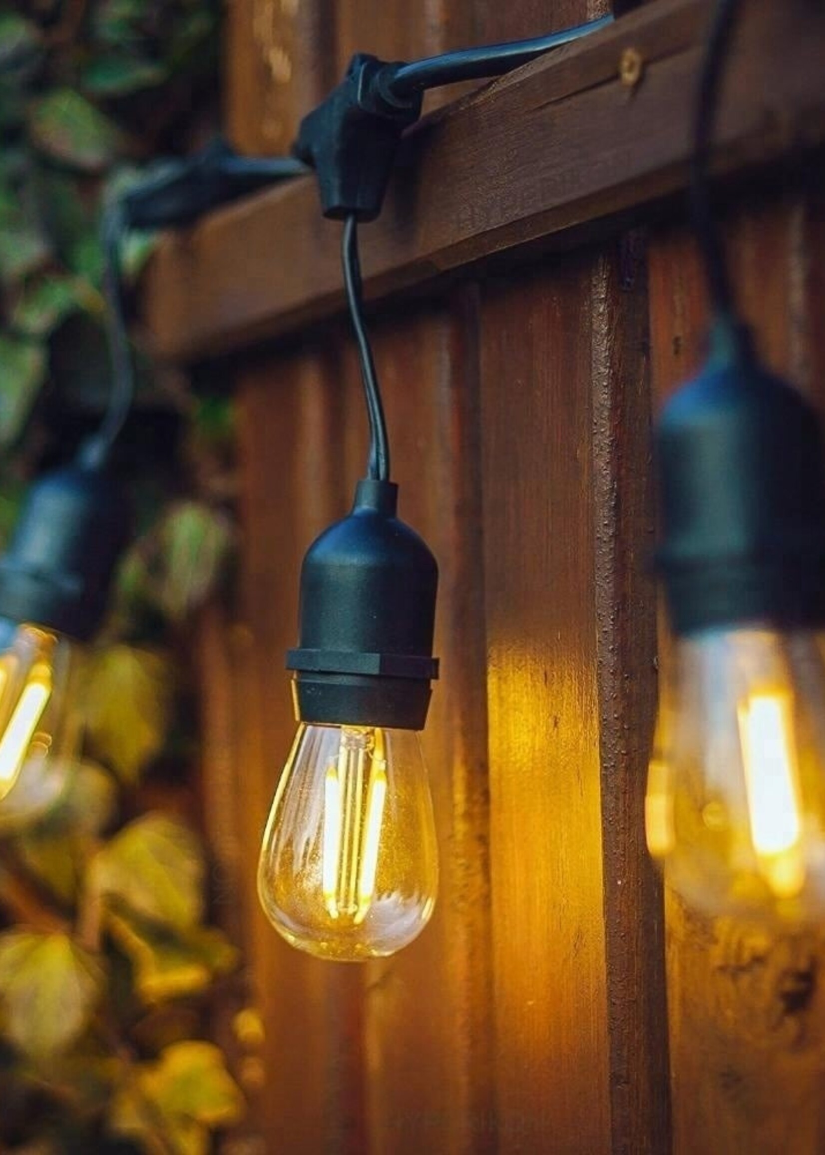 Amlux Lichtsnoer 15 meter met 15 LED lampen  - 2700K