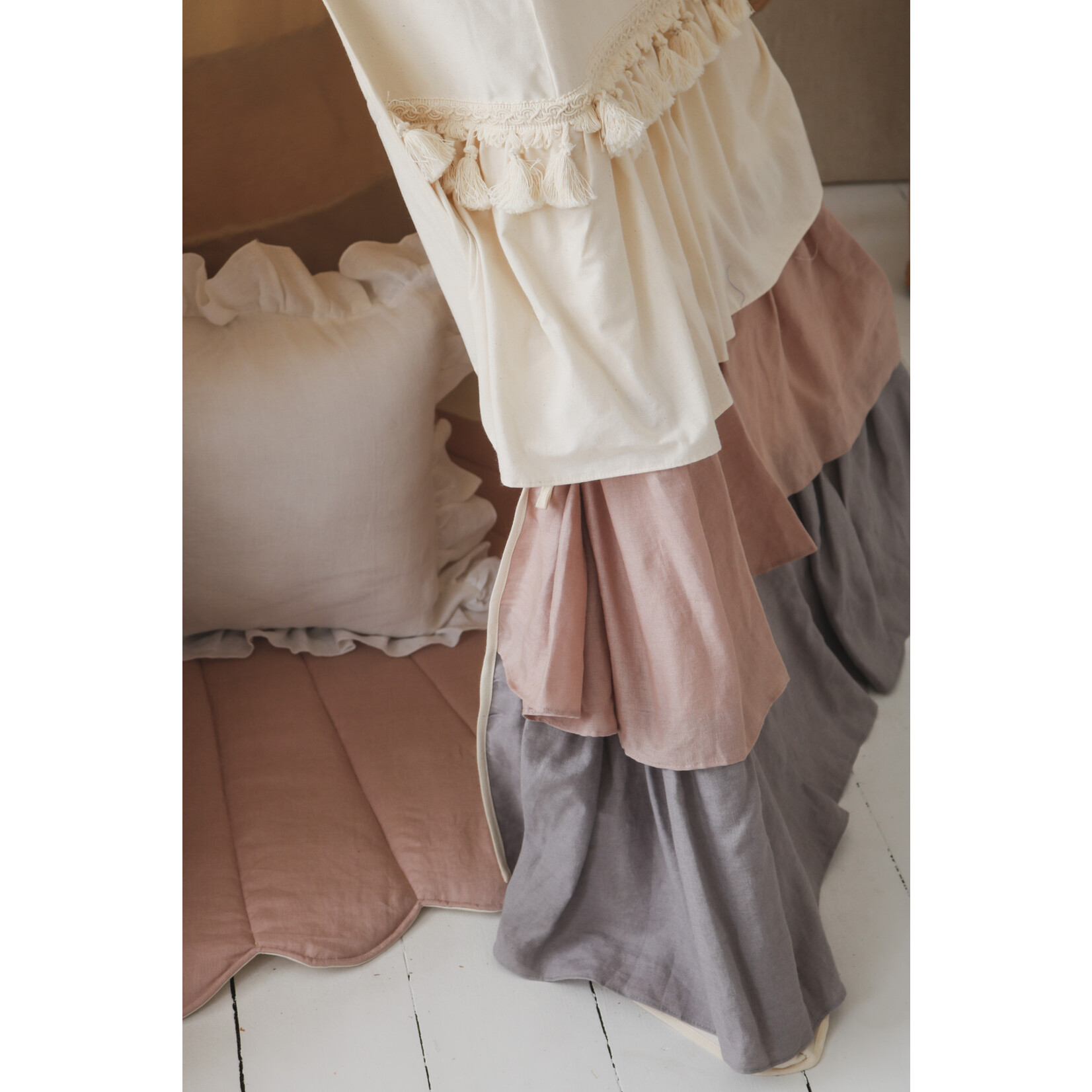 MOI MILI Tent with Frills - Powder Frills