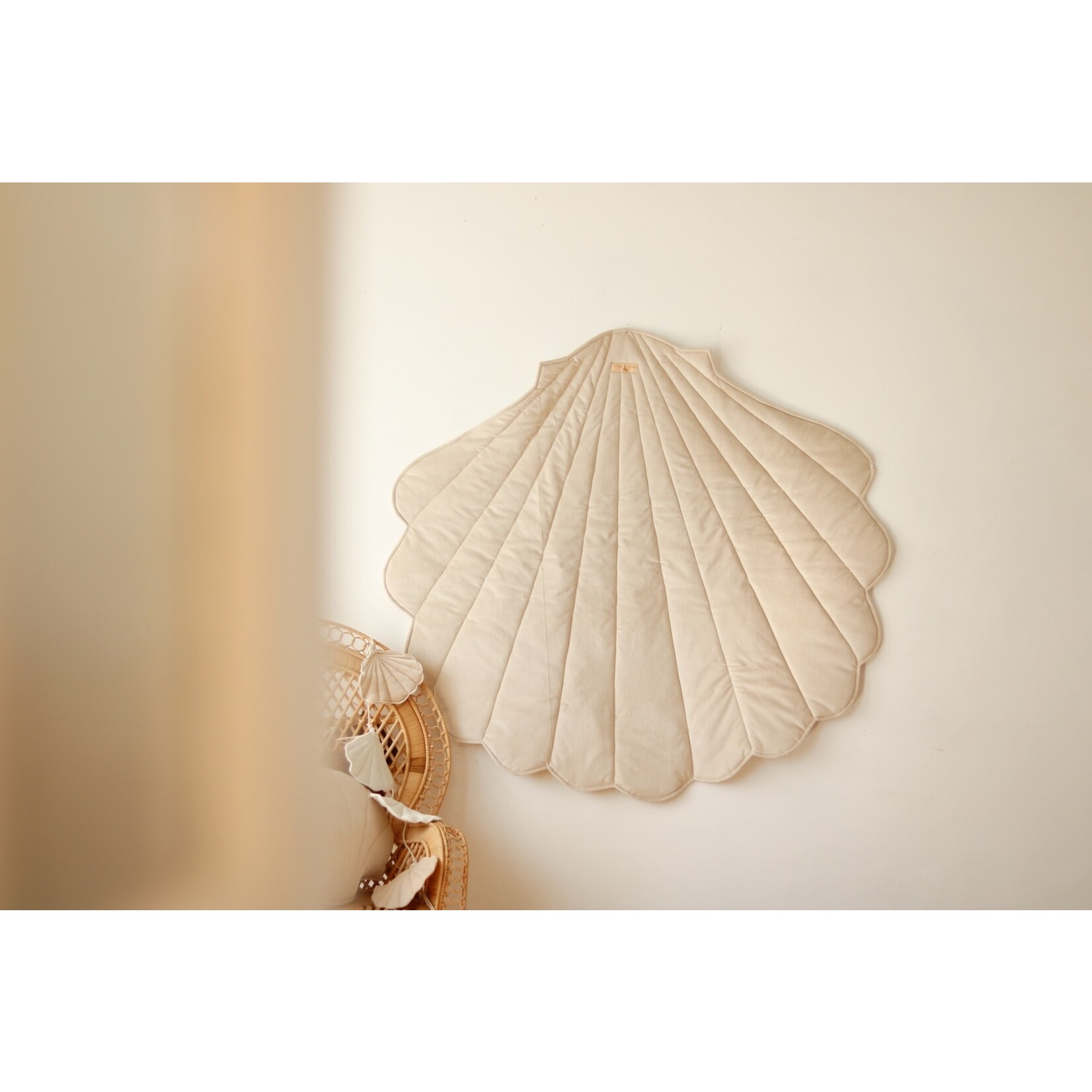 MOI MILI Velvet Shell Mat - Cream