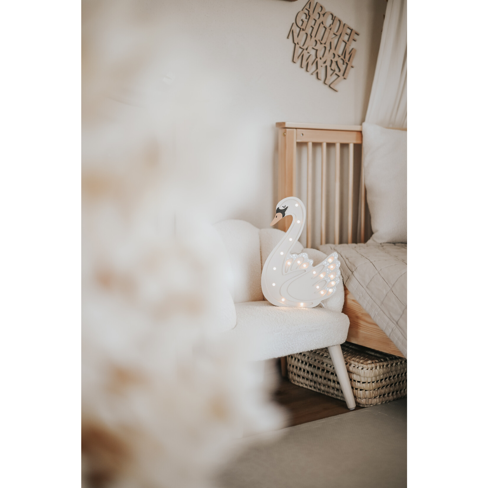 RoomGAGA Houten decoratieve lamp - Zwaan