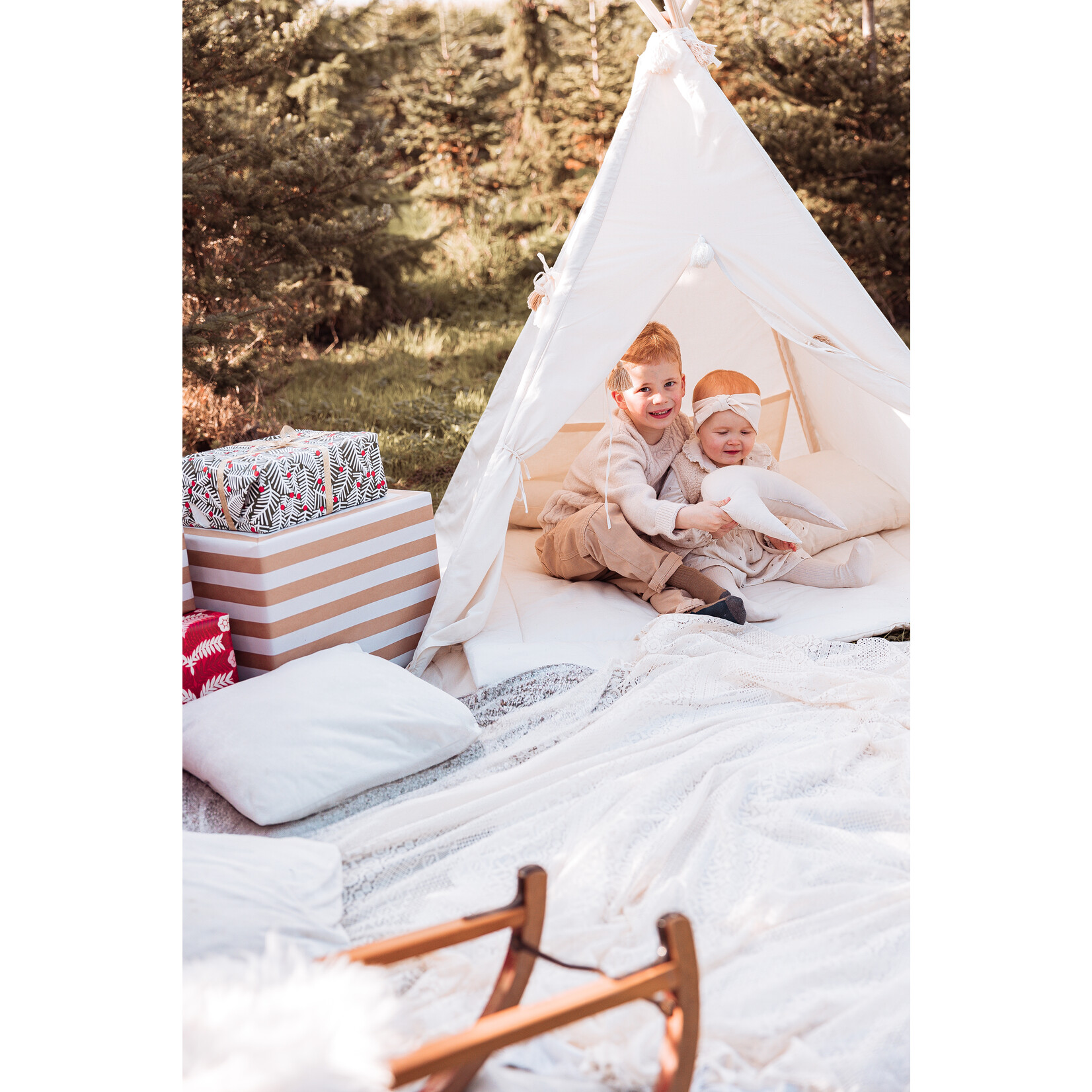 Sowka TIPI tent Beige "Franjes" en accessoires