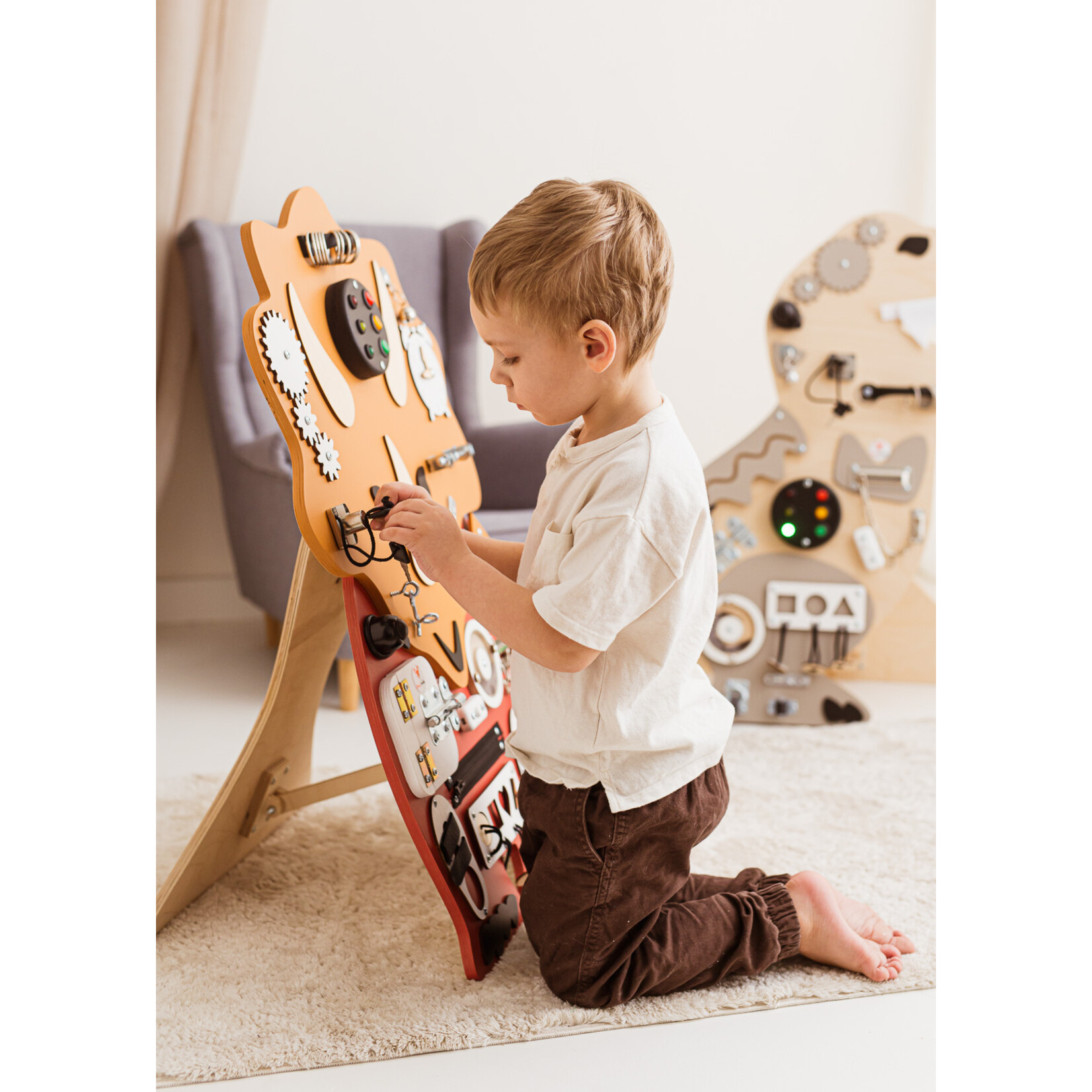 FOXY family Sensorisch Bord - Dino