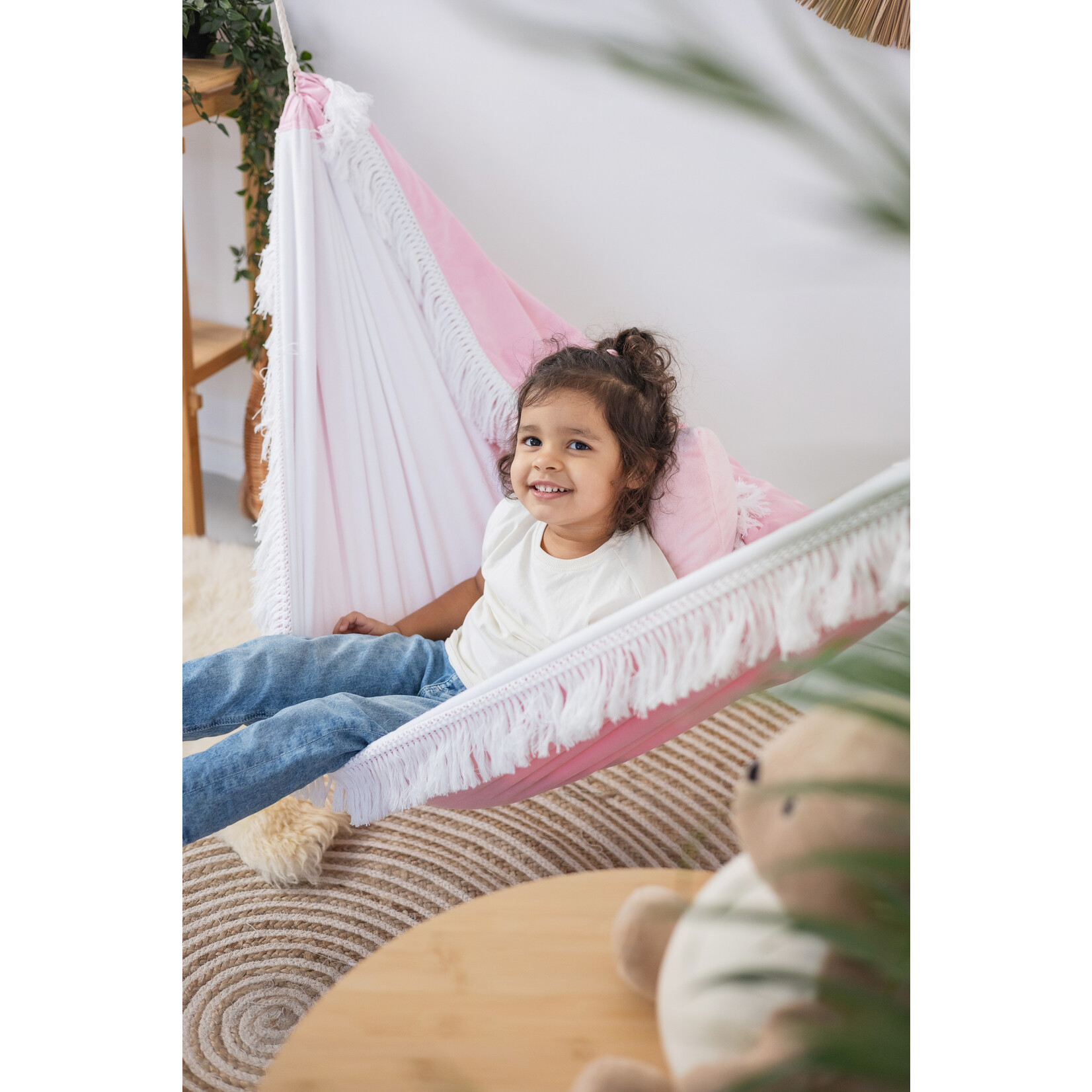 moje. Luxe Hangmat -Roze met franjes - Pink Cloud