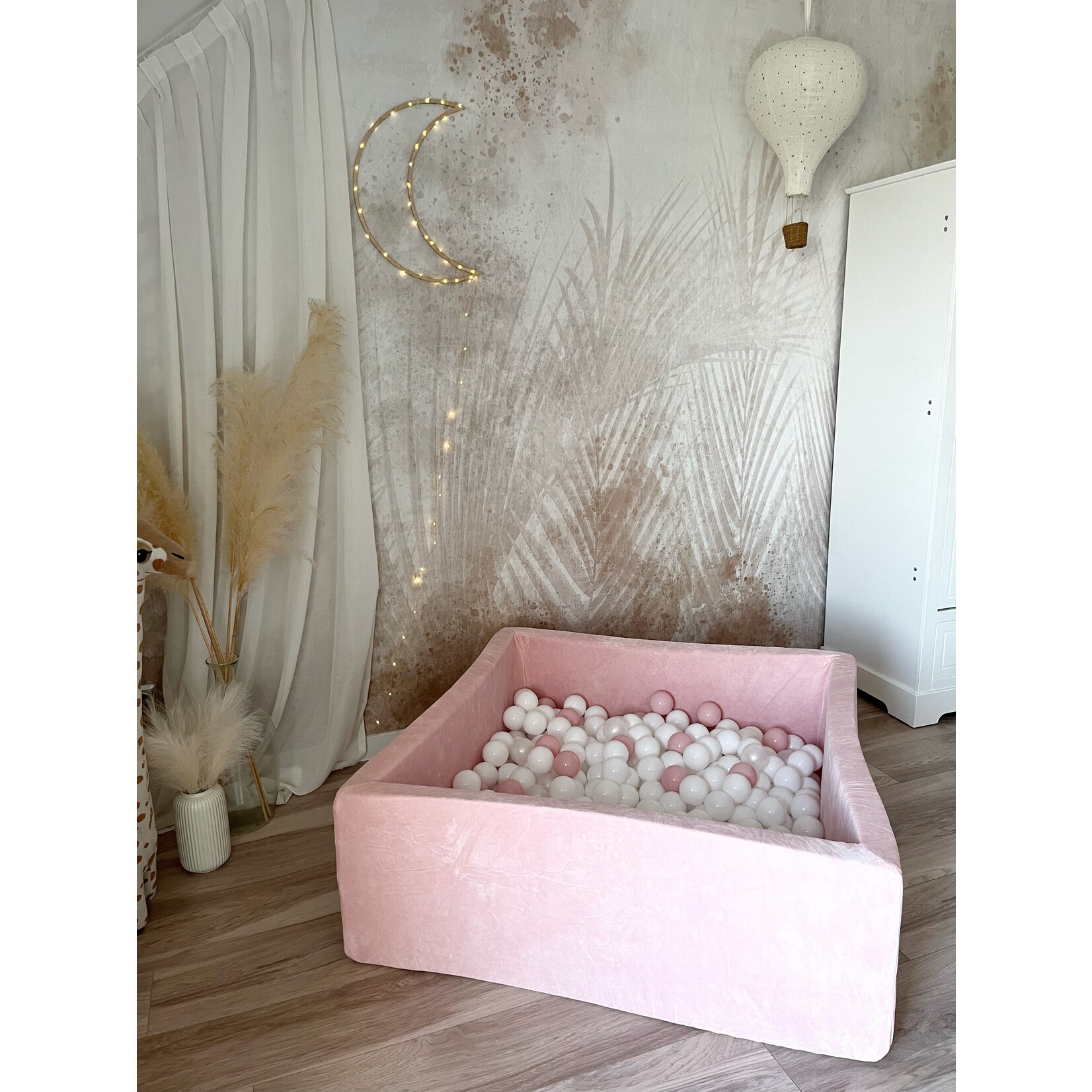 moje. Ballenbad - Soft Velvet- 106x106x40 cm - Light Pink