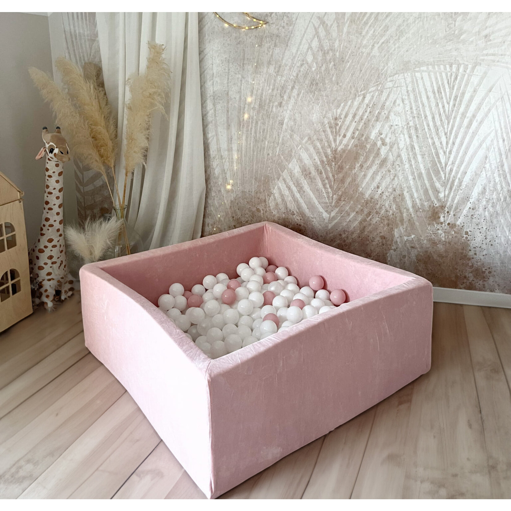 moje. Ballenbad - Soft Velvet- 106x106x40 cm - Light Pink