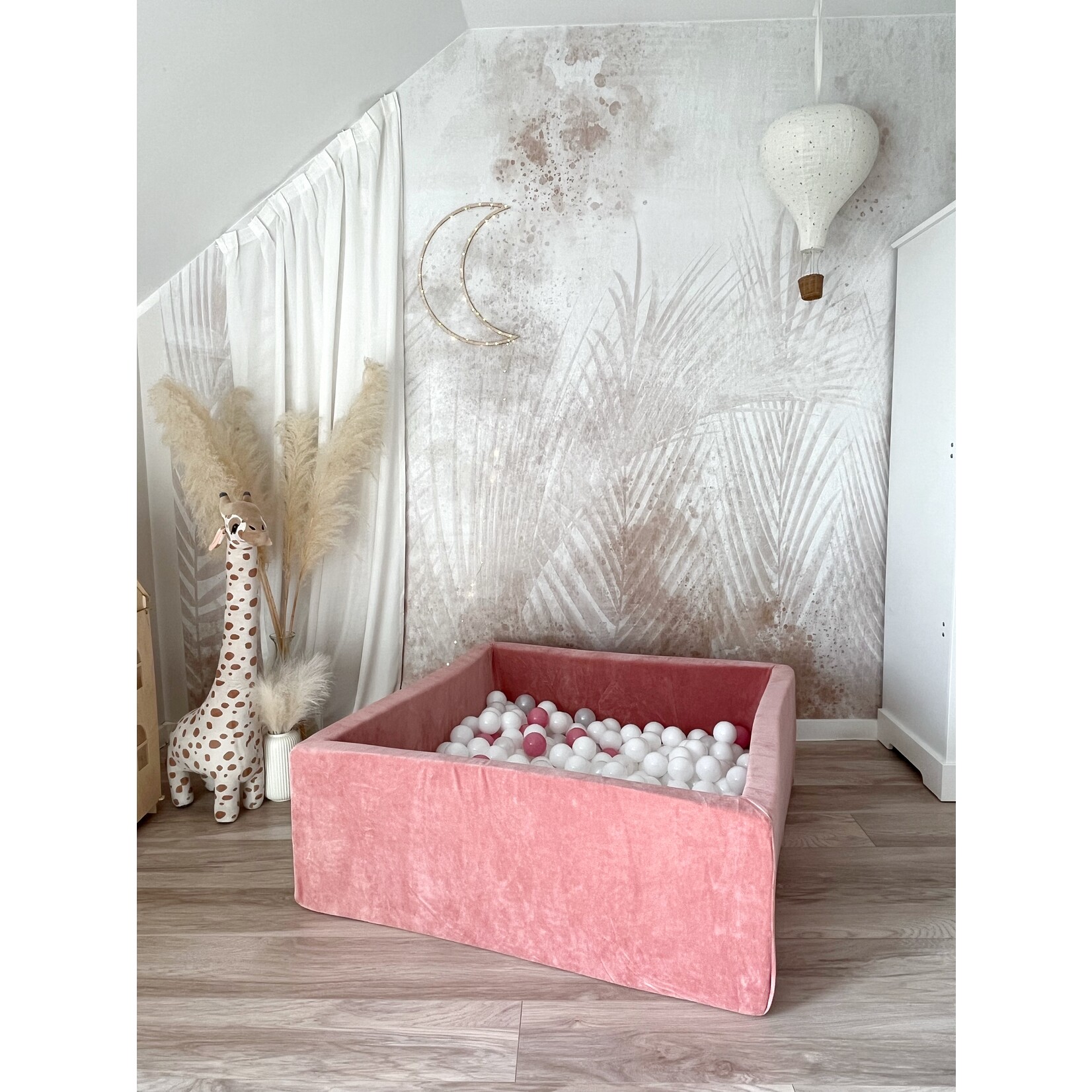 moje. Ballenbad - Soft Velvet- 106x106x40 cm - Dark Pink
