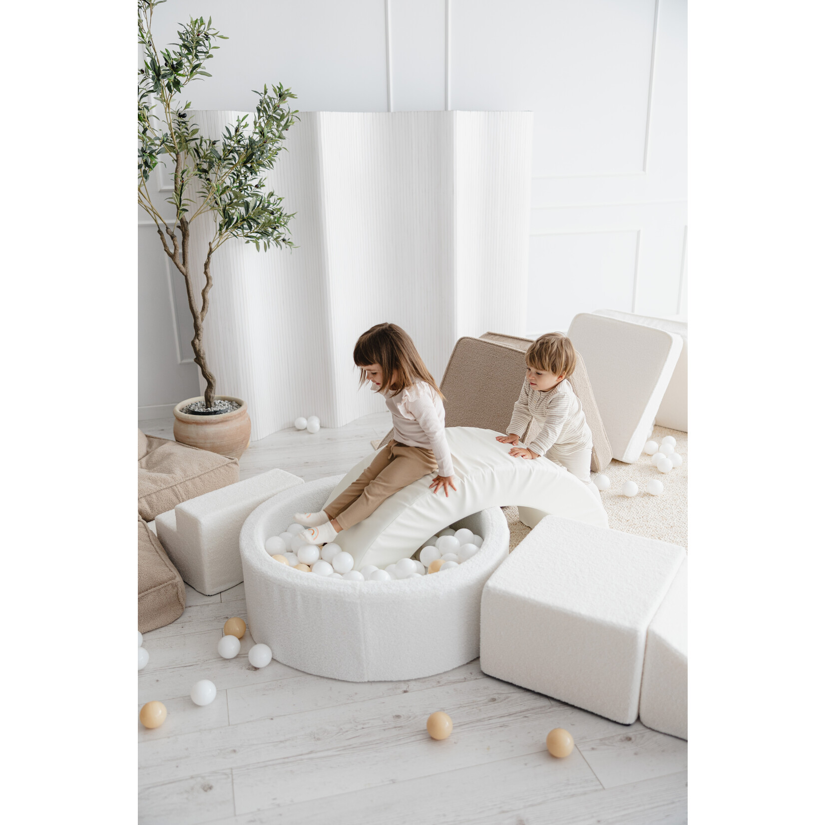 moje. Ballenbad - Boucle - 90x40cm - Wit