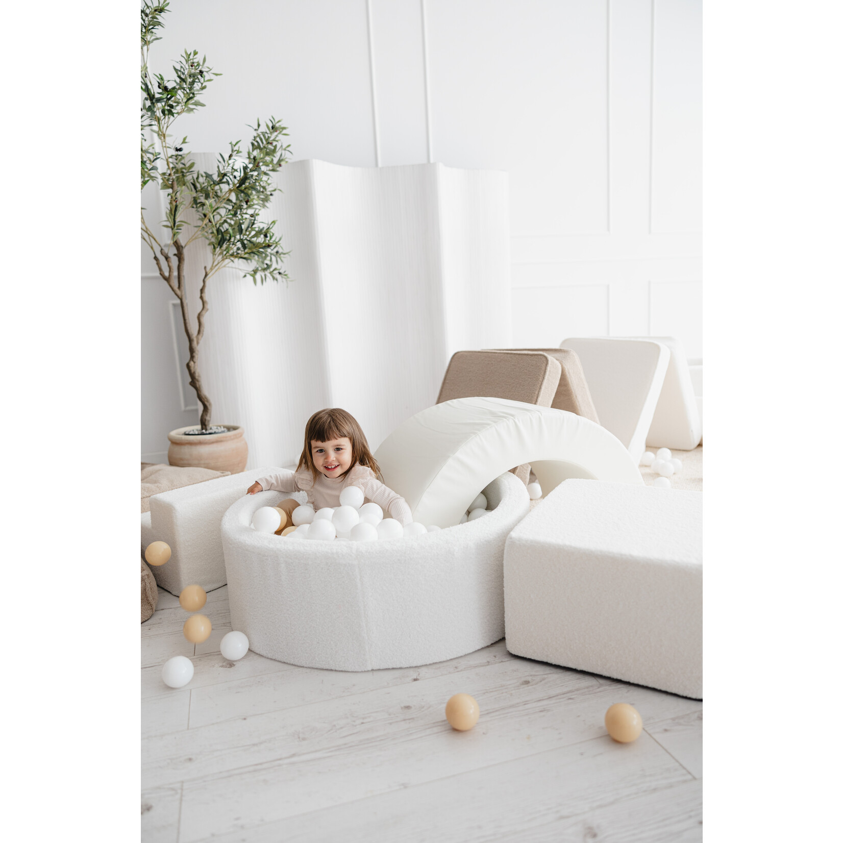 moje. Ballenbad - Boucle - 90x30cm - Wit