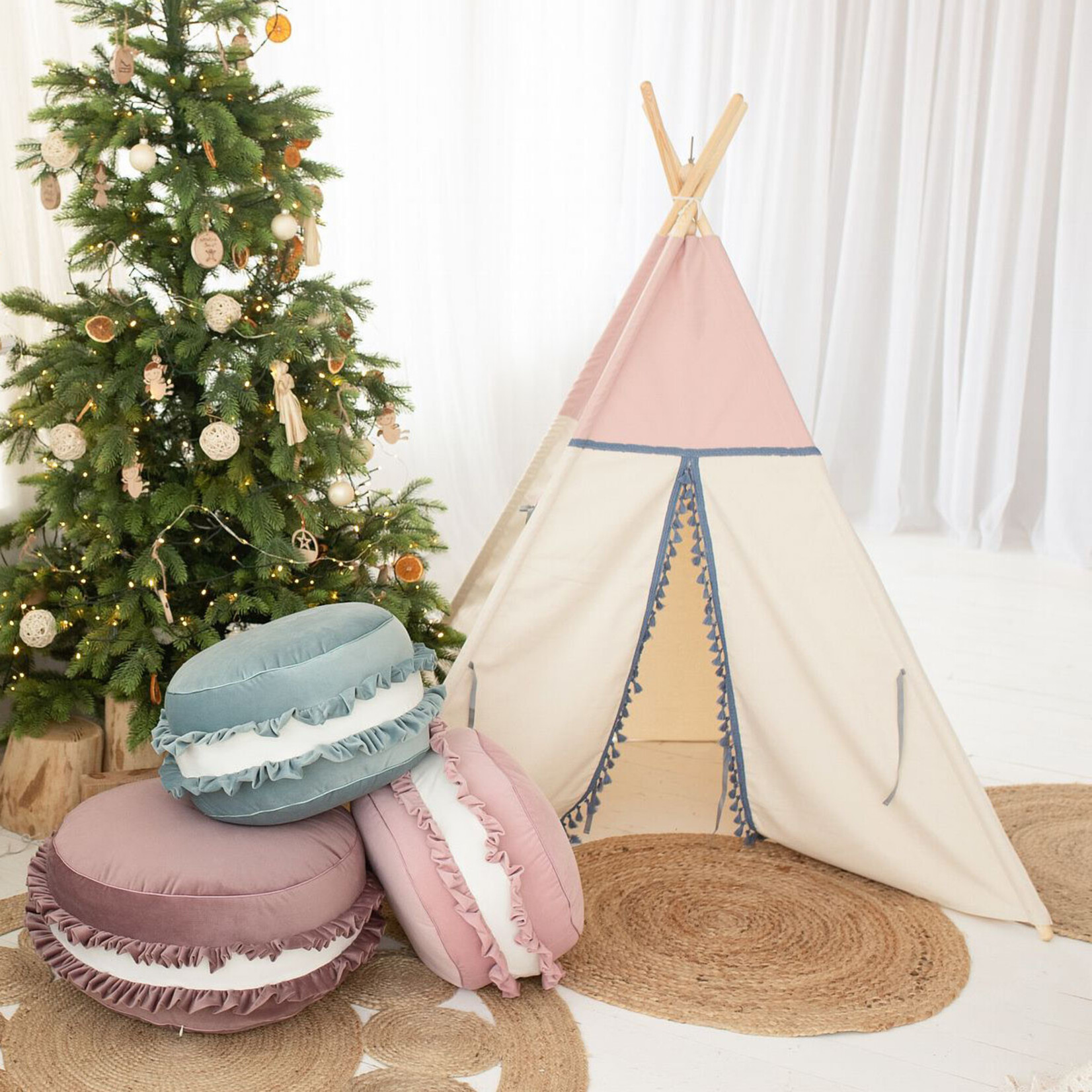 Cozy & Dozy Tipi tent - Pink met boho franjes - met of zonder velvet speelmat