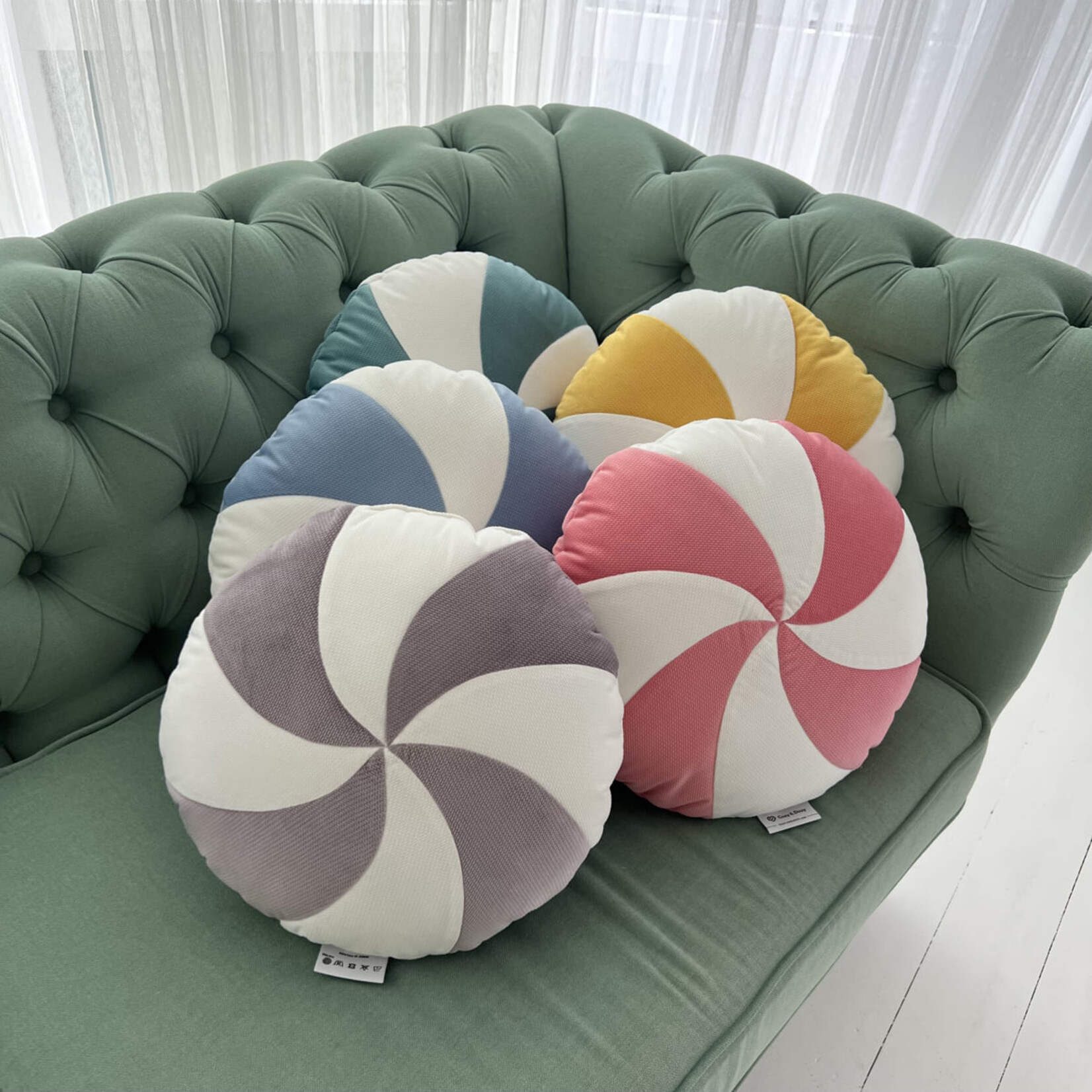 Cozy & Dozy Ronde kussen Candy – Groen