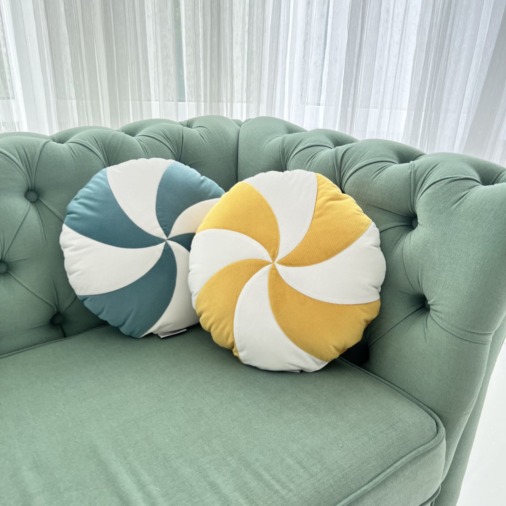 Cozy & Dozy Ronde kussen Candy – Groen