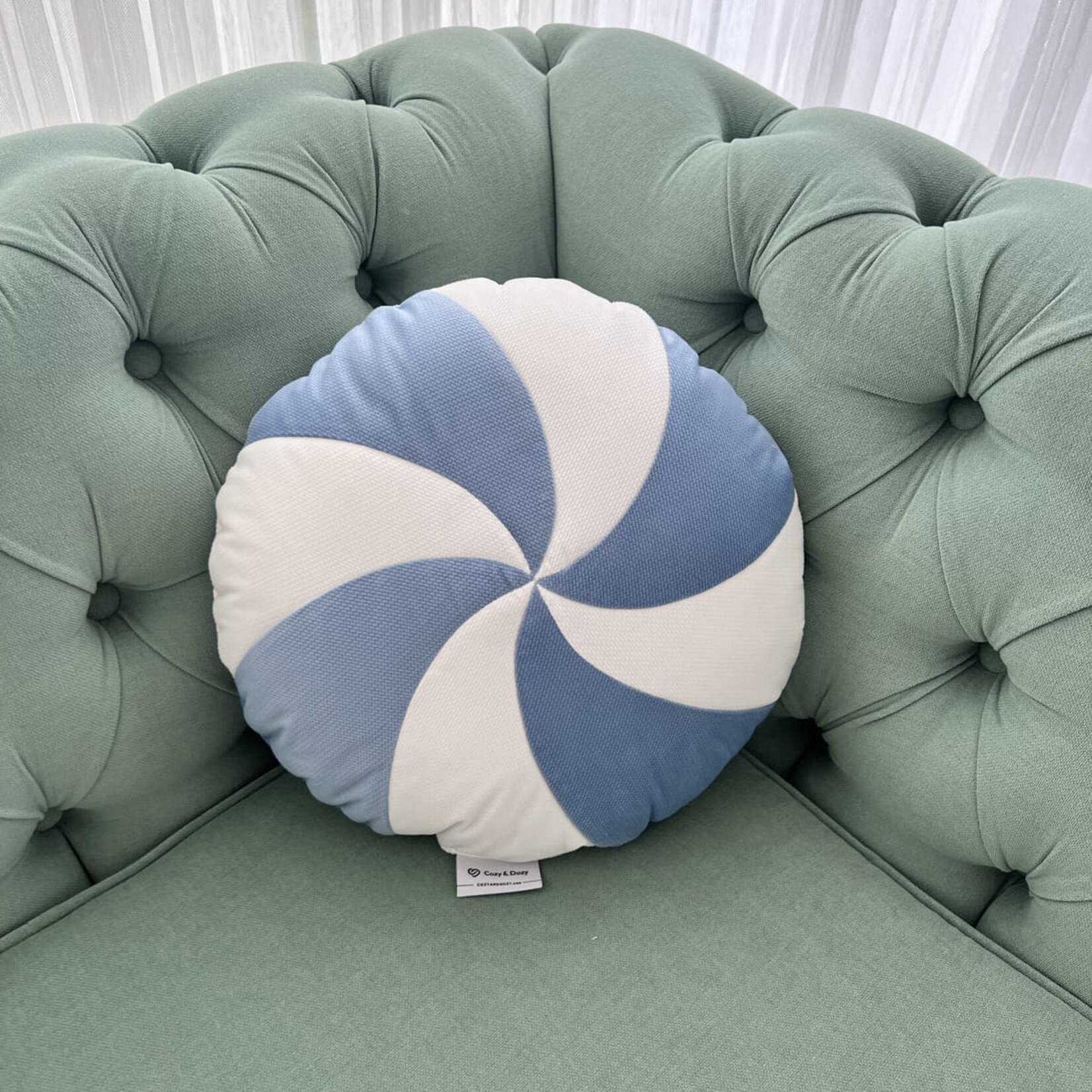 Cozy & Dozy Ronde kussen Candy – Blauw