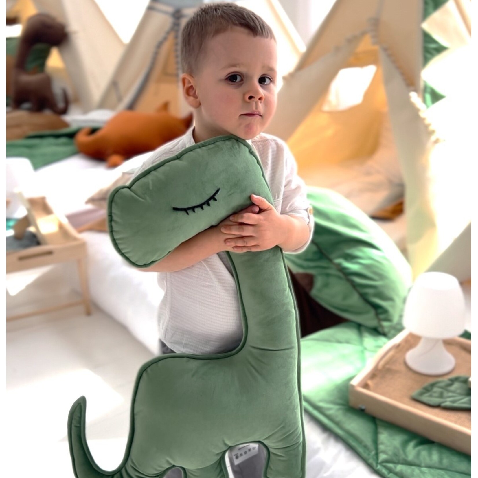 Cozy & Dozy Groene Diplodocus – kinder sierkussen