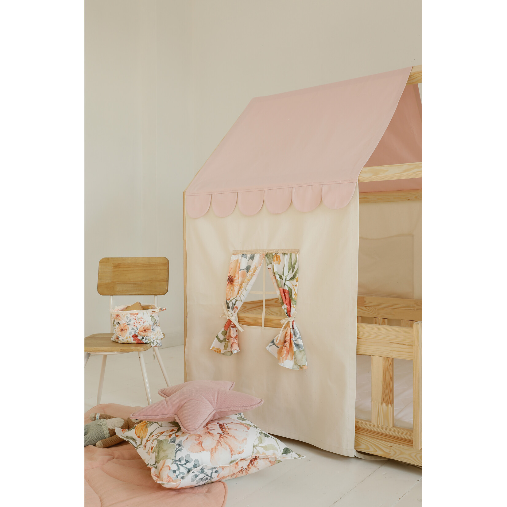 MOI MILI Katoenen tent voor bedhuis – ecru-roze met bloemen