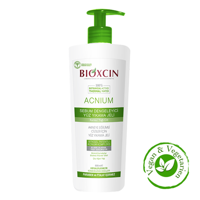 Bioxcin Acnium Nettoyant Visage Équilibrant le Sébum 500 ml (pour l’acné)