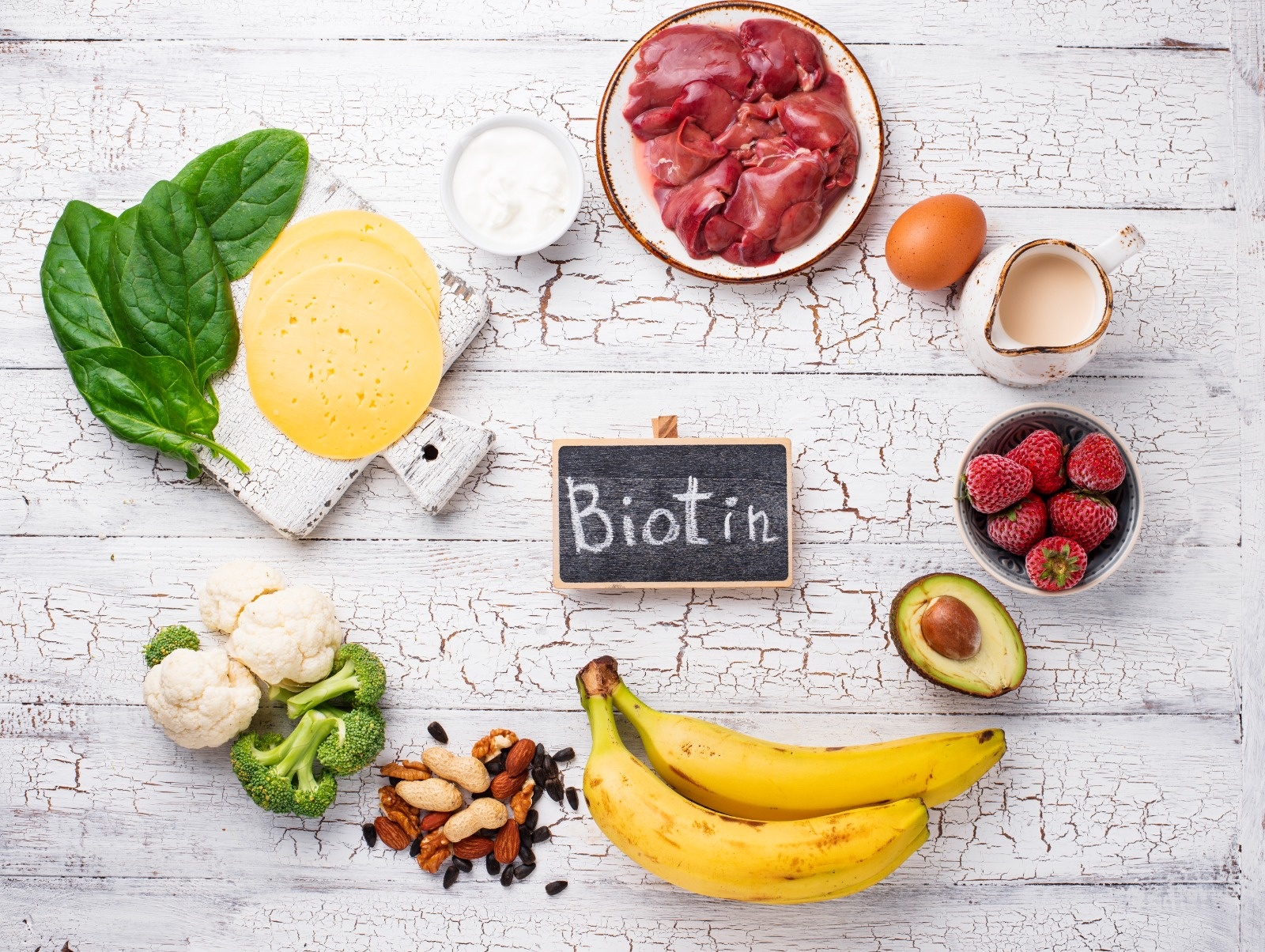 Biotin B7 Nedir? Saçtaki Faydaları ve Kullanımı