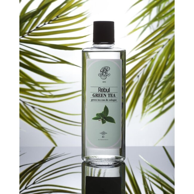 Rebul Green Tea Eau de Cologne 250 ml Cam Şişe – Taze Yeşil Çay Özleri – Unisex, Hafif ve Enerji Veren Ferah Koku – 80° Alkol