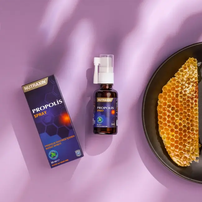 Nutraxin   Propolis Spray 30 ml – With Propolis and Licorice Extract